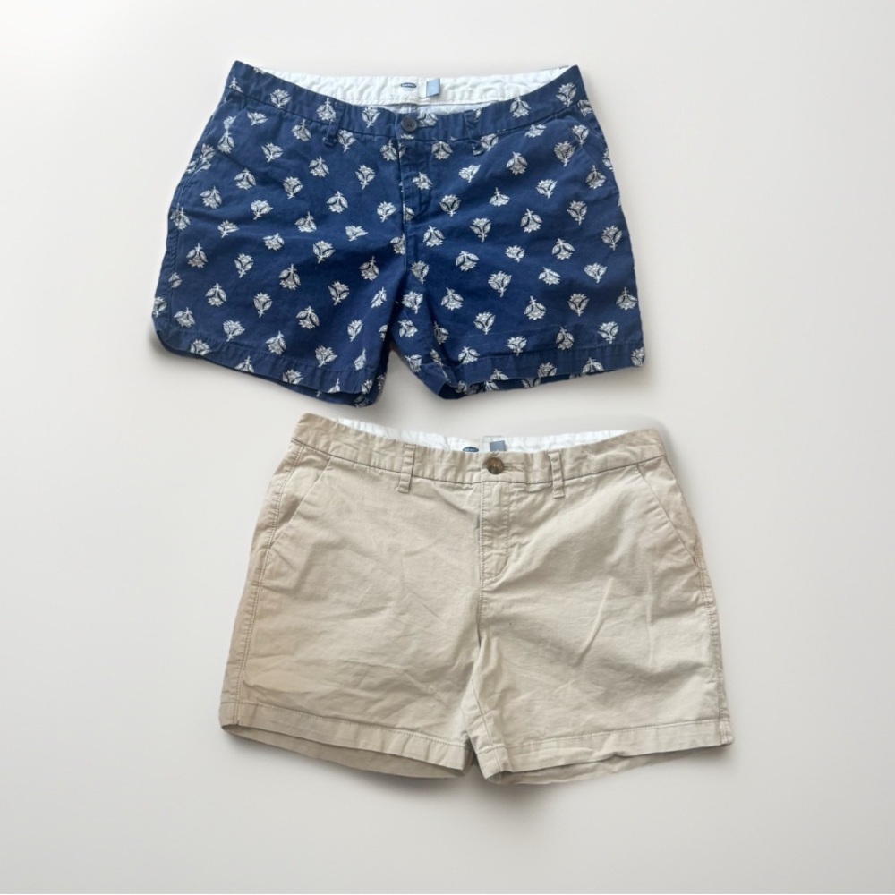 Lot Of 2 Old Navy Sz 6 Womens Shorts Chino Twill 5" Inseam Tan Navy Blue